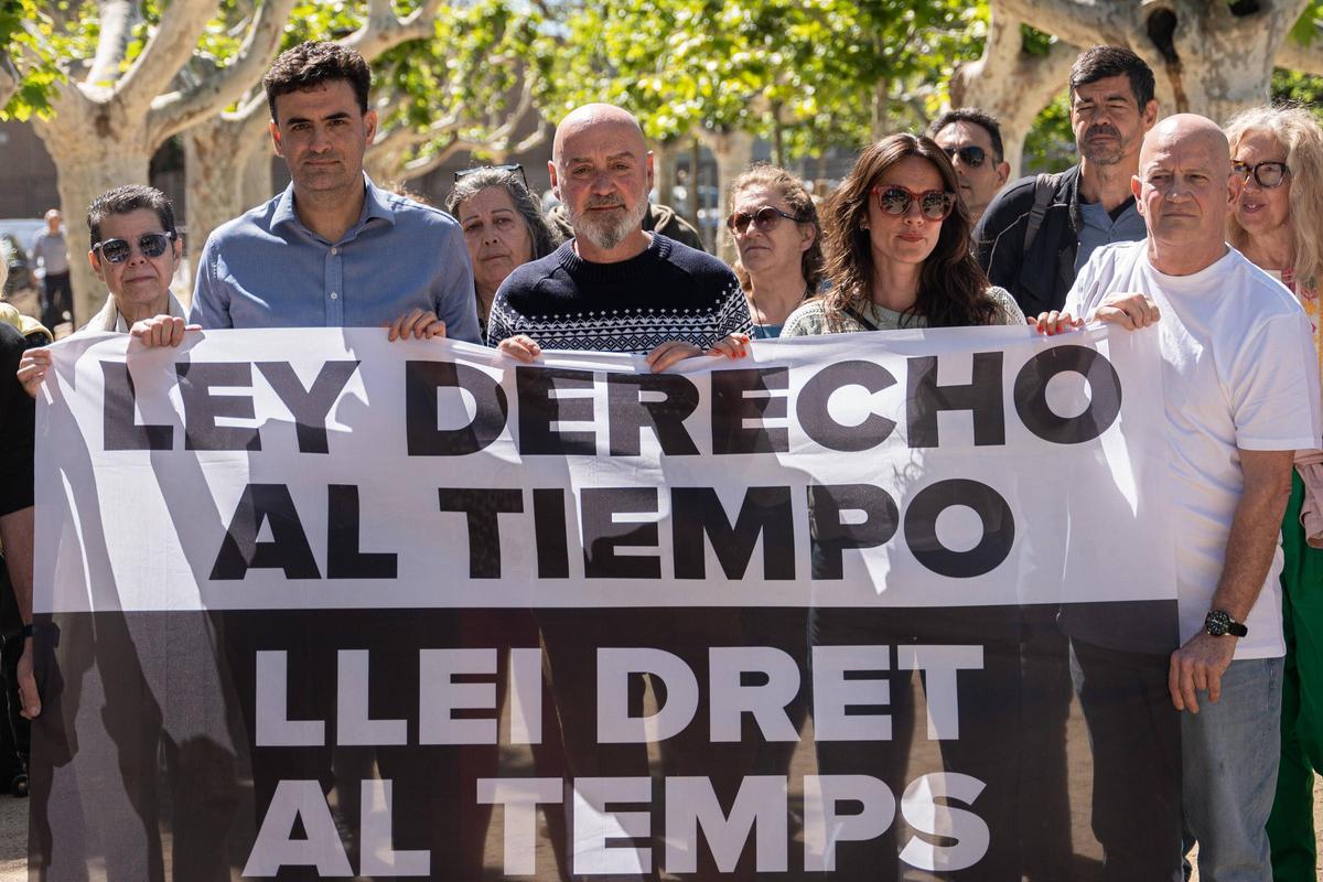 Las víctimas de la pederastia eclesial exigen ante el Parlament indemnizaciones y que los delitos no prescriban