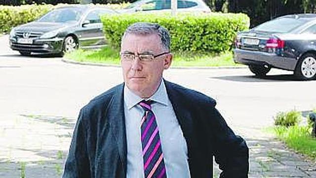 Ignacio Vidau, a las puertas del chalé de La Granda.