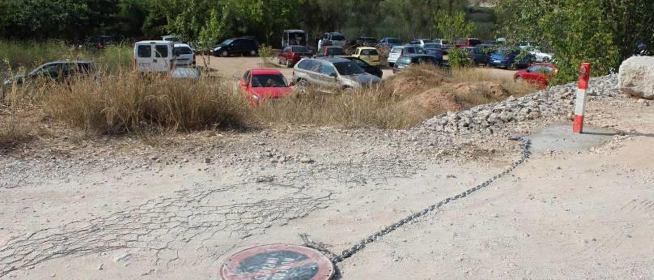 Antella prohíbe aparcar en el casco urbano los fines de semana de julio y agosto