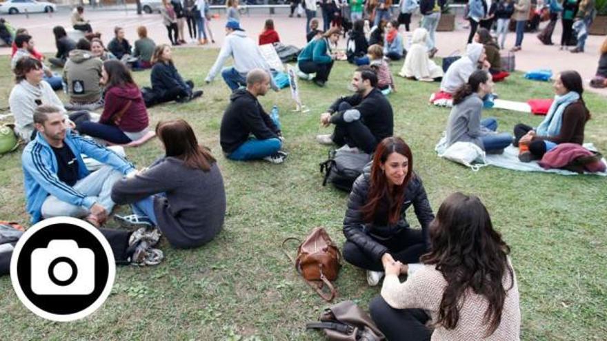 Desenes de gironins s&#039;uneixen a l&#039;experiment visual més gran del món