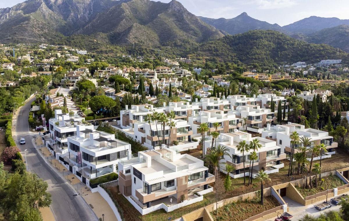 Viviendas ubicadas en diferentes urbanizaciones de Las Chapas, en Marbella. | L.O.