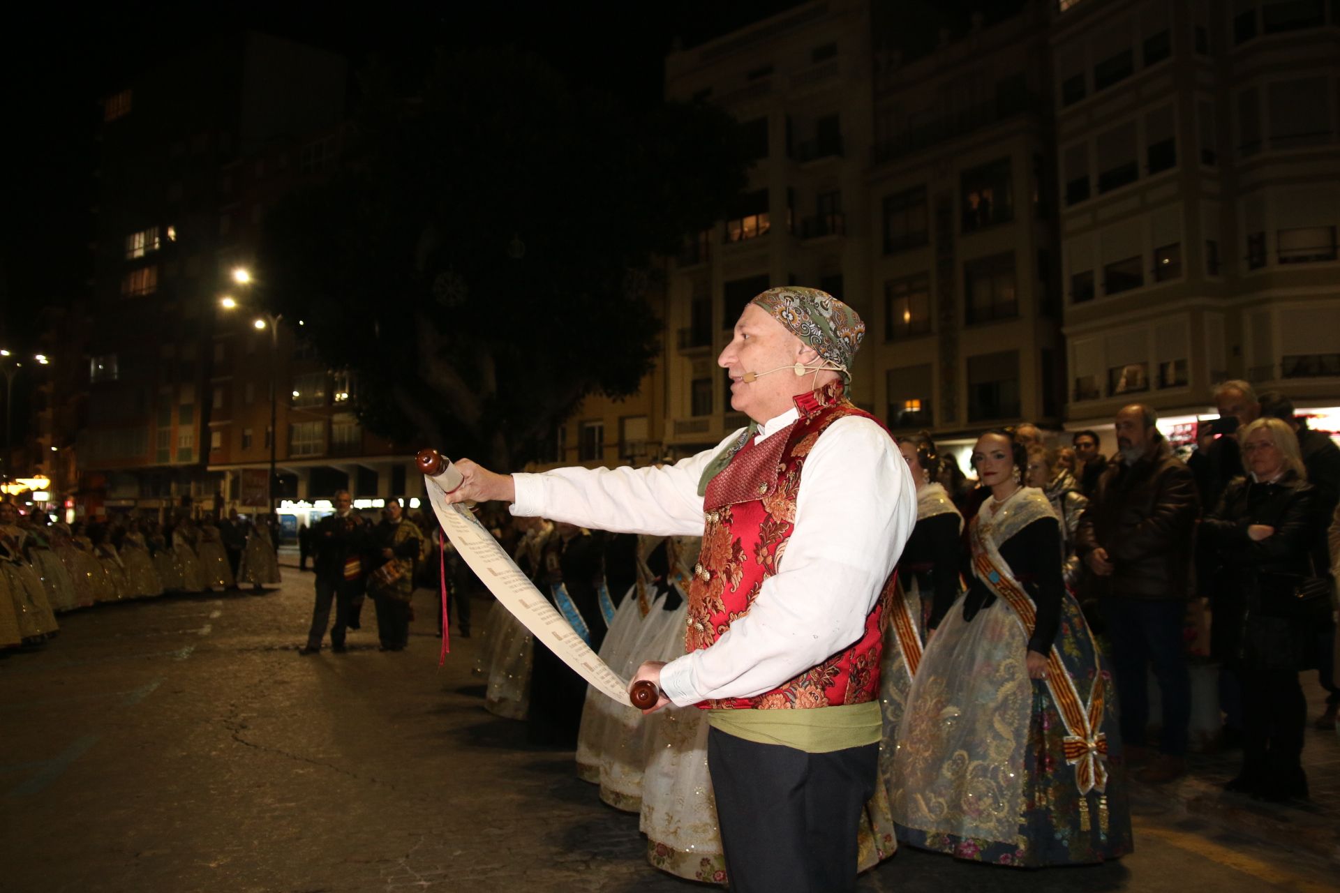 Las mejores imágenes del 'Pregó' y la 'Crida' de las Fallas de Burriana 2025