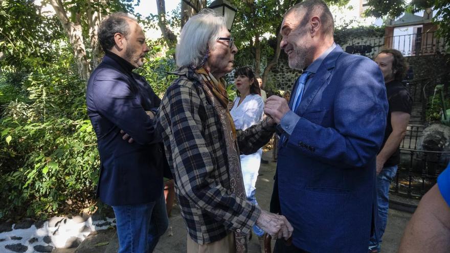 Agaete celebra el cumpleaños del artista Pepe Dámaso