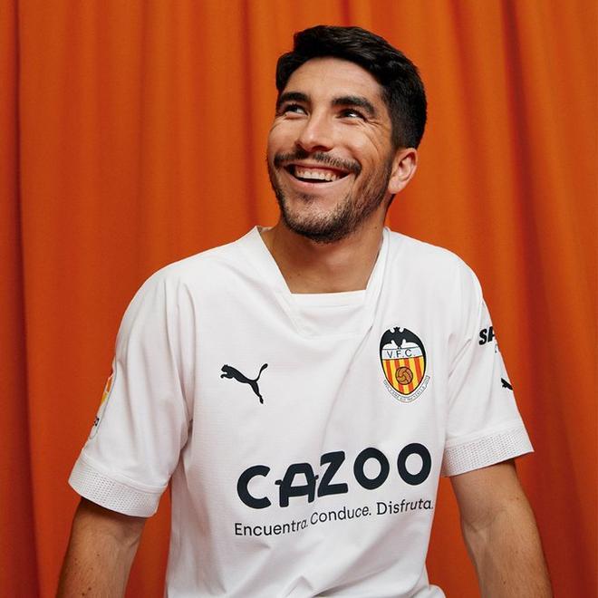 Los detalles de la nueva camiseta del Valencia CF