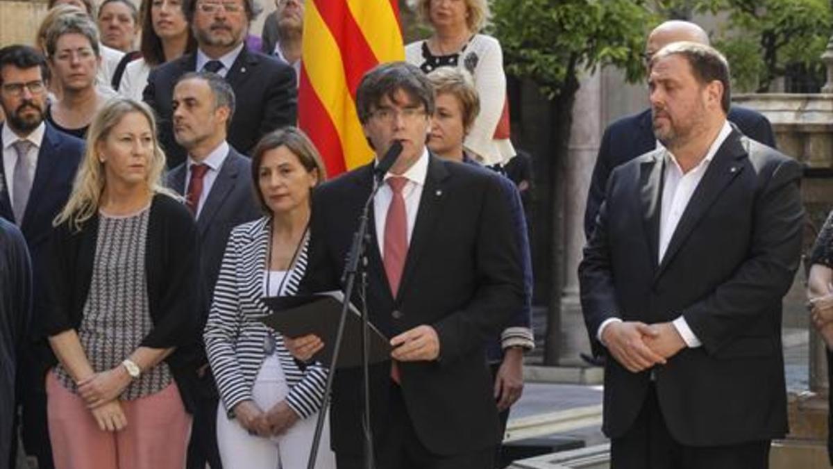 Puigdemont y Junqueras, en el anuncio de la fecha y pregunta del referéndum.