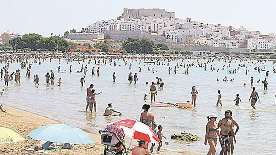 Peñíscola renueva el galardón para sus dos playas urbanas