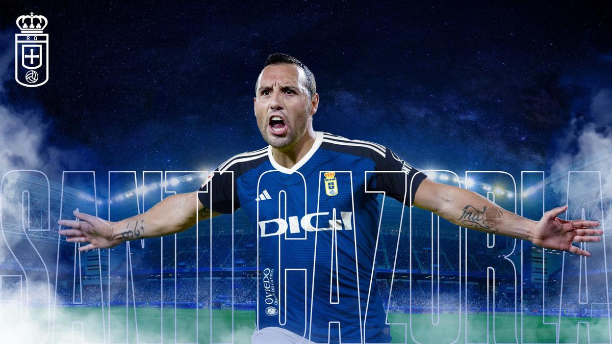 Cazorla, con la camiseta del Oviedo