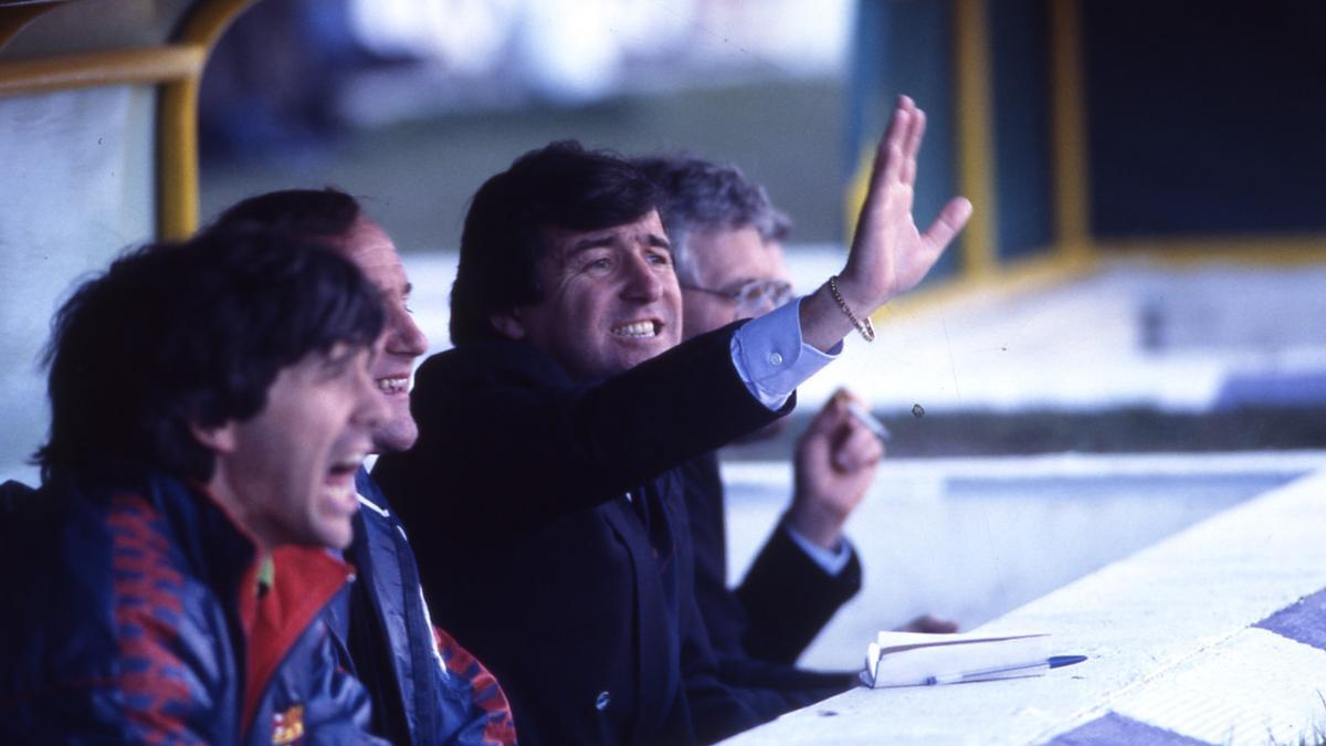 Terry Venables en el banquillo del Barça en la temporada 84/85