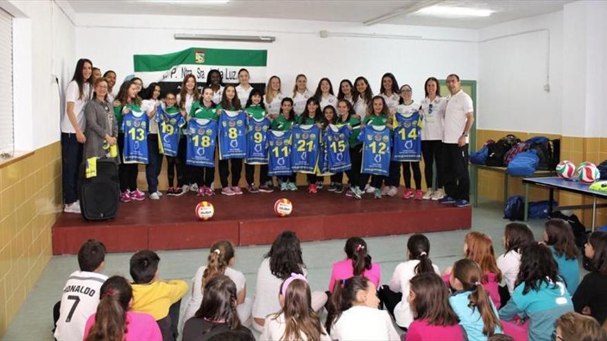 Homenaje canario a las arroyanas