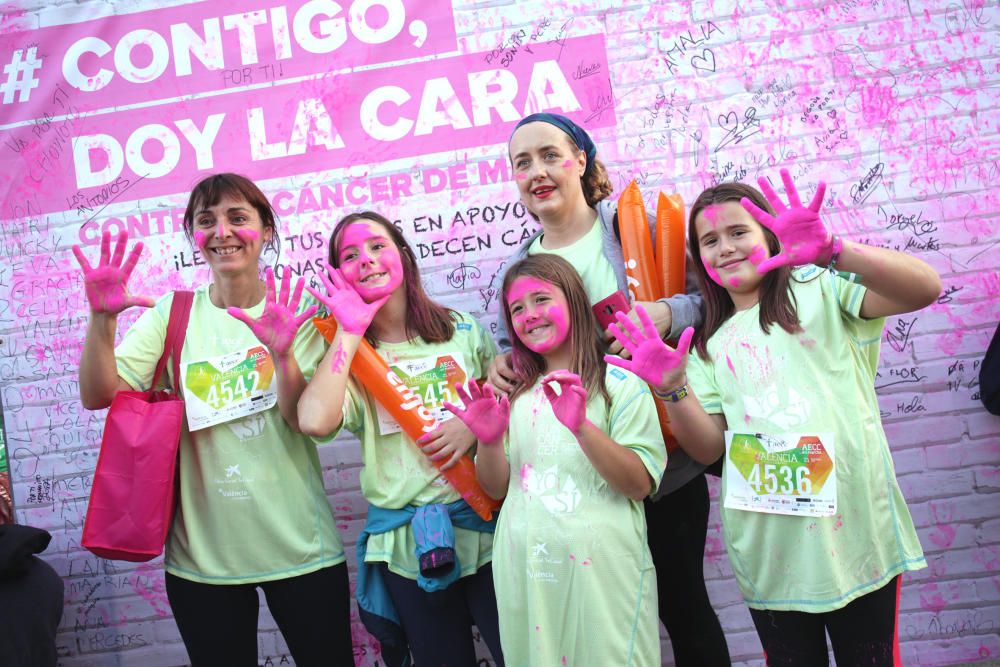 Marea en València contra el Cáncer de Mama