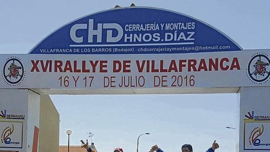 Casimiro y Ortiz ganan un disputado Rally de Villafranca