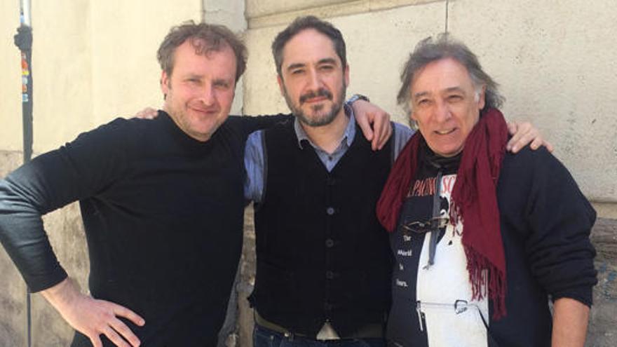 Fernando Cayo, Alfonso Lara y Carrión en Valencia.