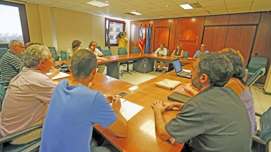 Reunión de la mesa sectorial de Educación celebrada ayer en Palma.