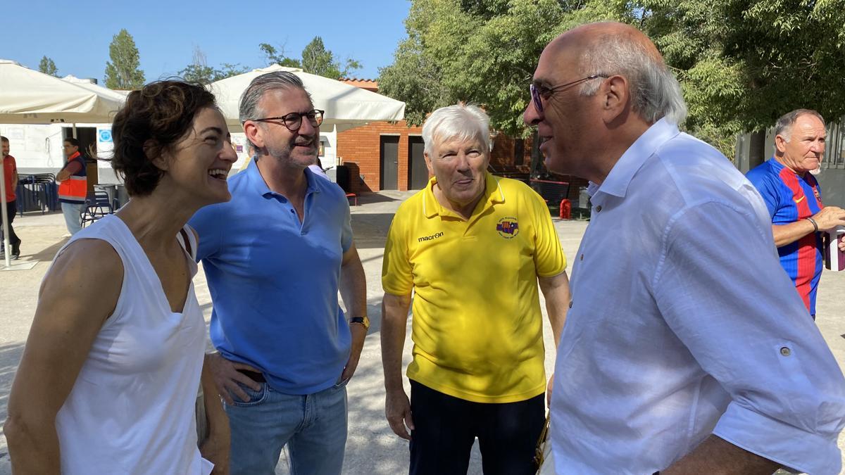 Juan Manuel Asensi, presidente de la Agrupació, con Josep Maria Vallès, alcalde de Sant Cugat; Núria Escamilla, regidora de Deportes y Josep Maria Félez, presidente de la PB Sant Cugat