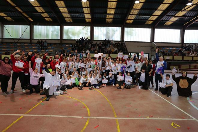 Campeonato de fútbol inclusivo en el pabellón de Arsenio Iglesias