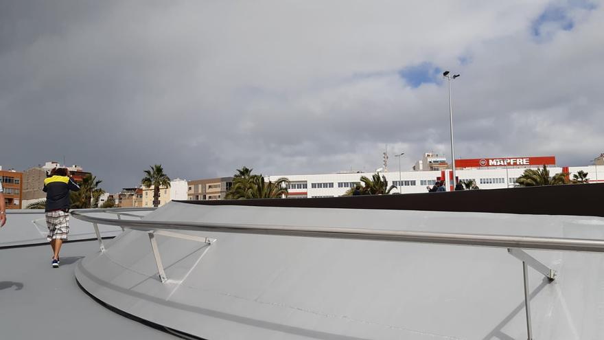 El Puerto queda conectado a la ciudad con la inauguración de la pasarela &#039;Onda atlántica&#039;