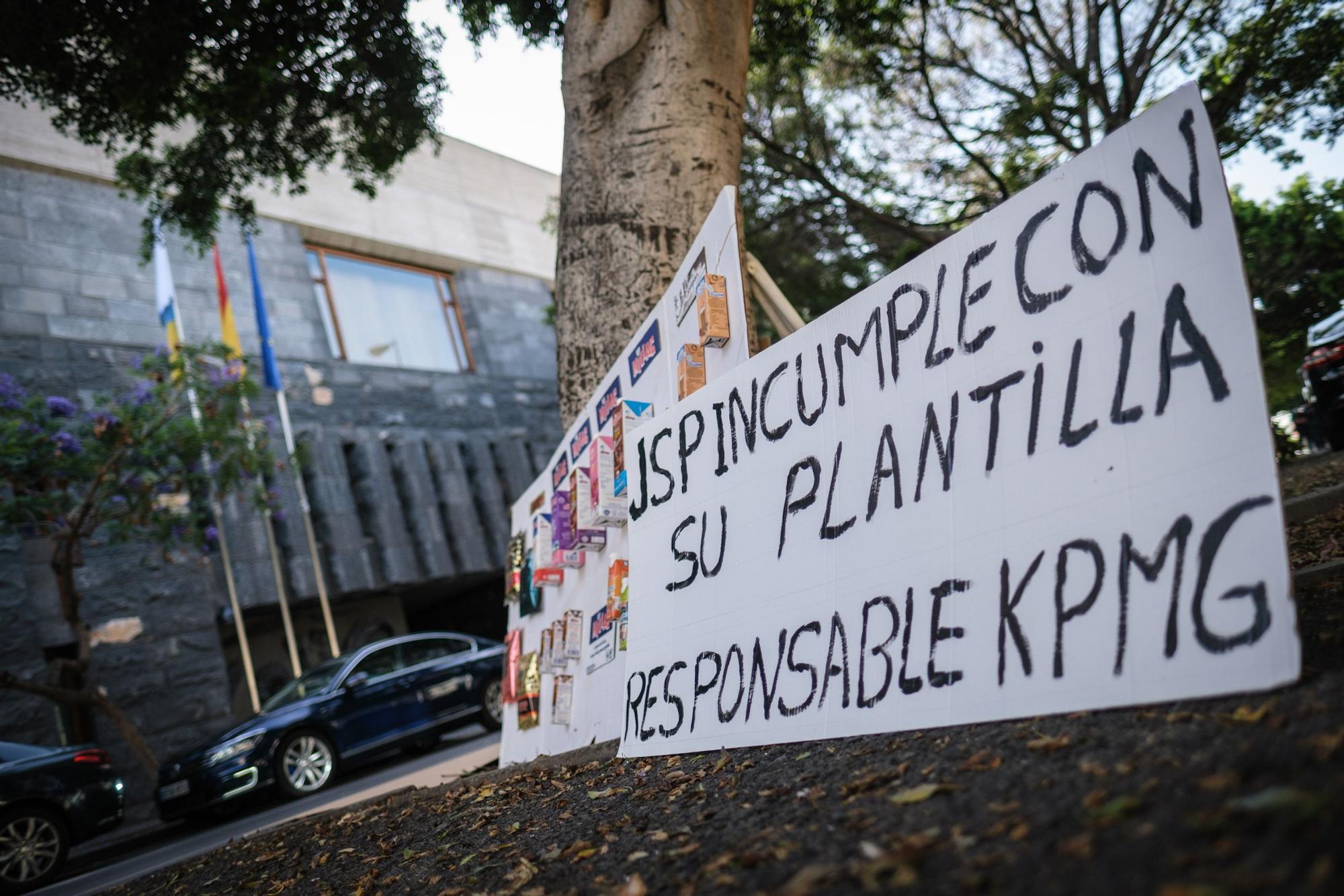 Concentración de trabajadores de JSP en Tenerife