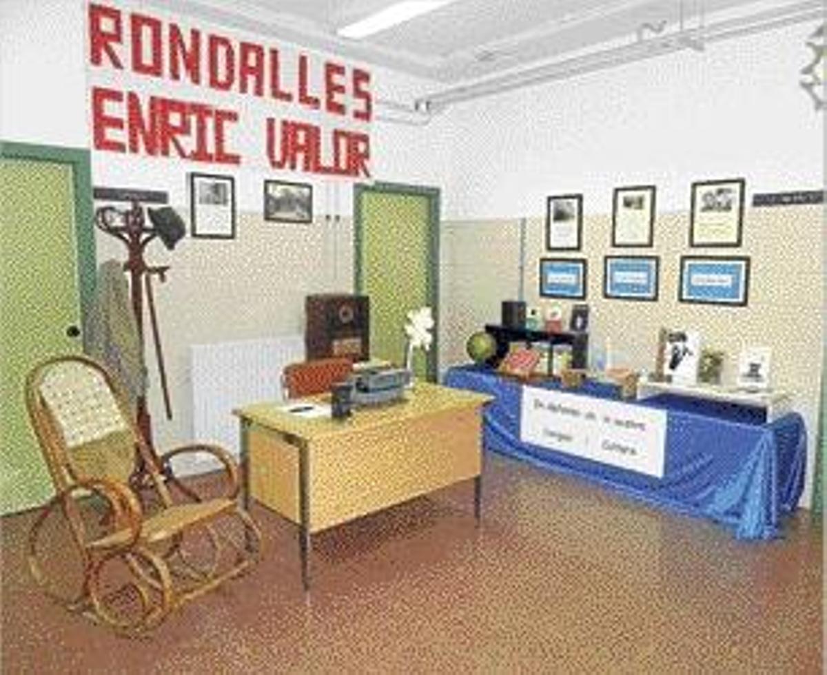 La recreació del despatx d'Enric Valor.