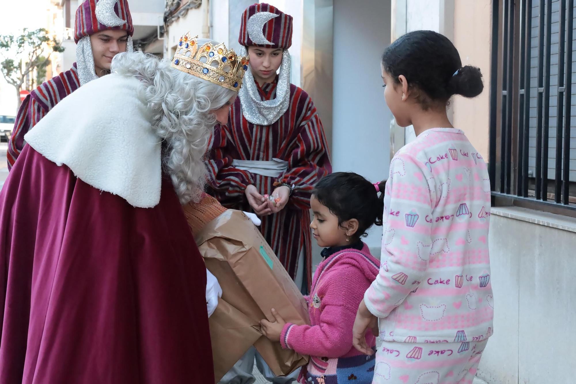 Las imágenes de la visita de los Reyes Magos en Vila-real