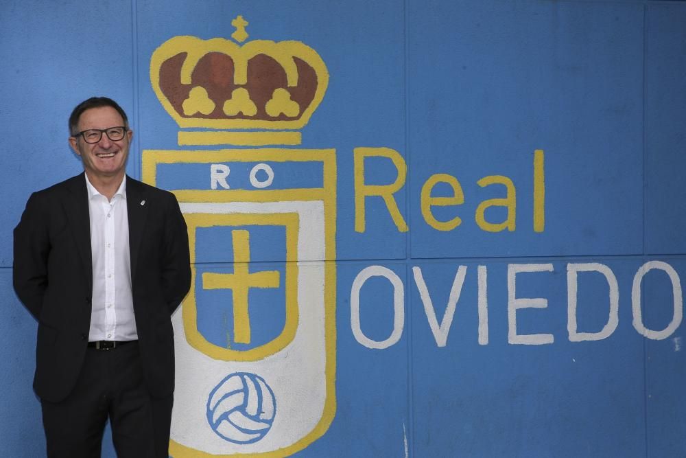 Presentación de Anquela como entrenador del Oviedo