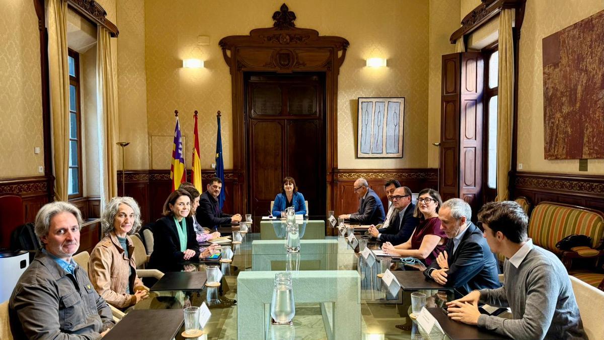 La medida se ha ratificado tras la reunión mantenida con la Asociación de Productoras Audiovisuales de las Illes Balears (APAIB)