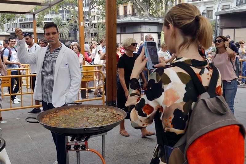 València celebra el Día de la Paella