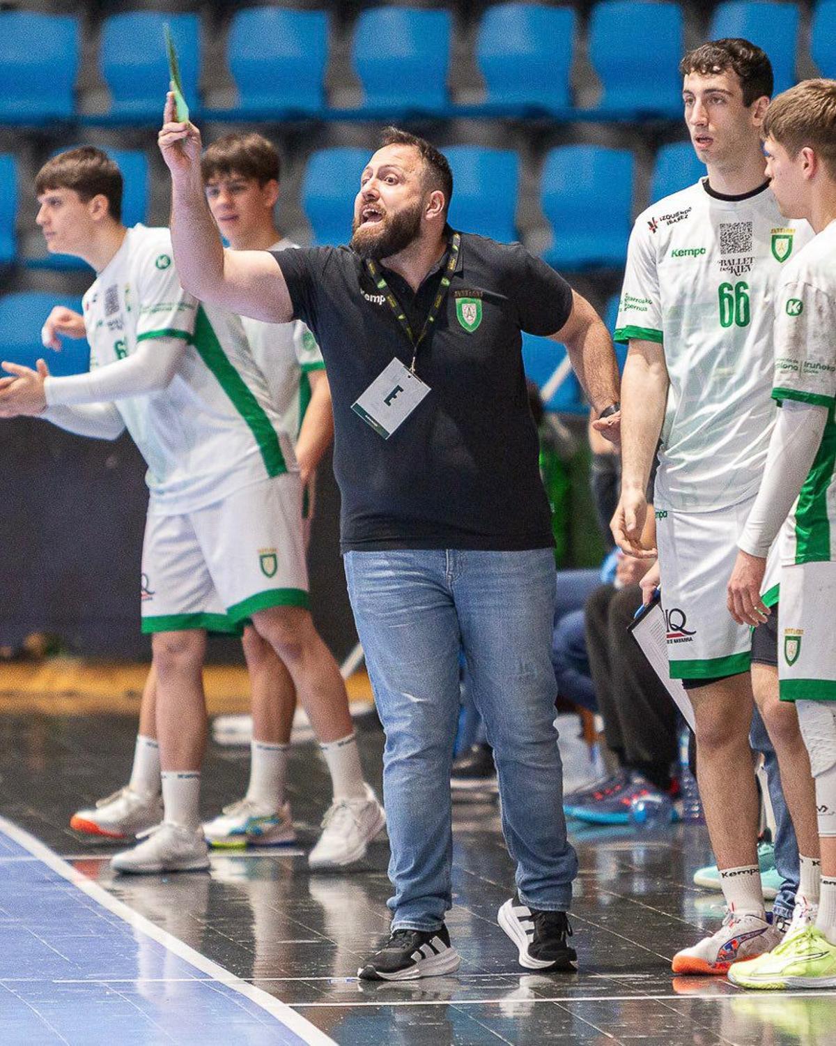 Nacho Moyano durante un partido de esta temporada con el Anaitasuna.