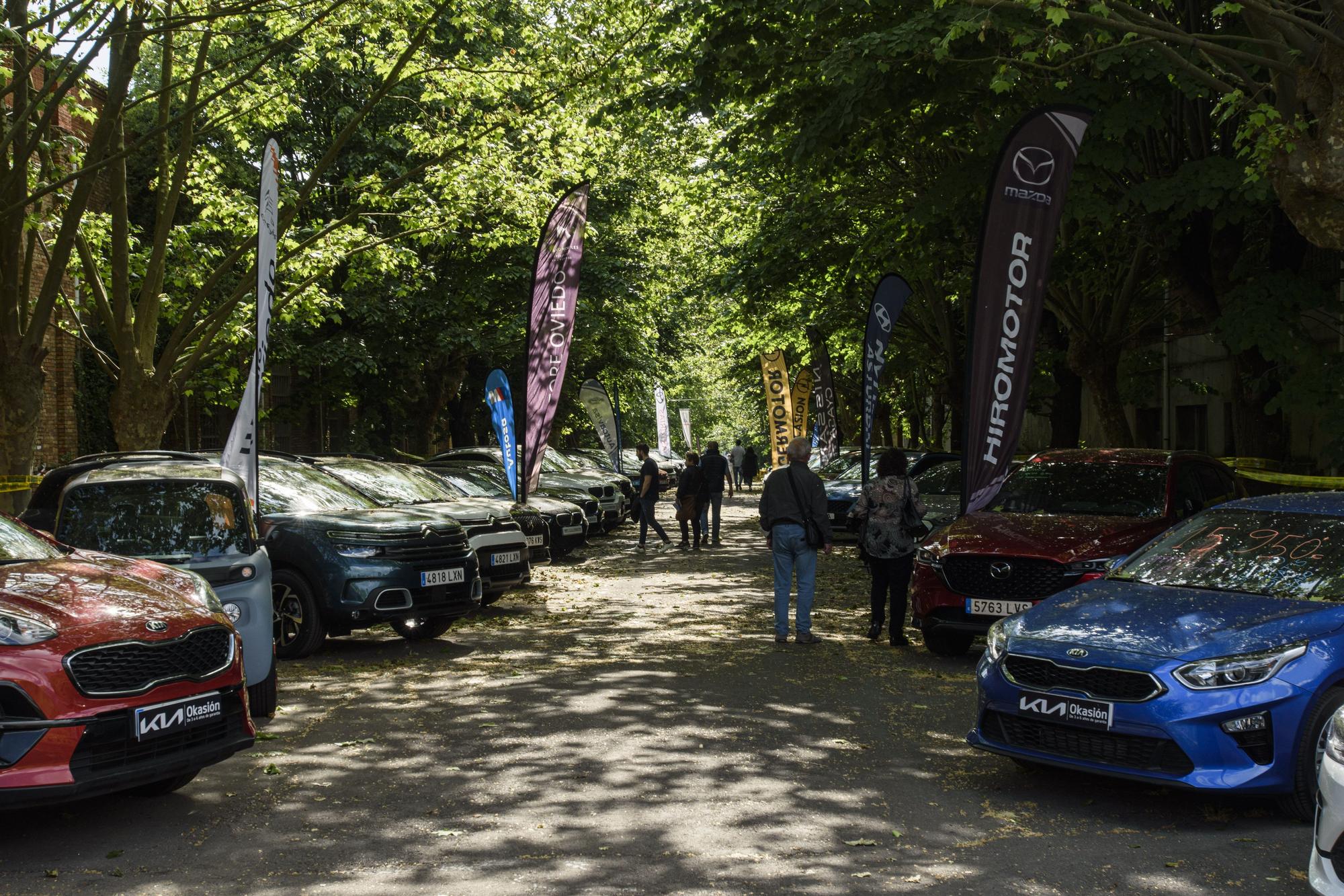 EN IMÁGENES: Así fue la Feria del Automóvil de la Vega en Oviedo