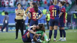 LISBOA (PORTUGAL), 24/05/2025.- Las jugadoras del Barcelona reaccionan tras perder ante el Arsenal tras la final de la Liga de Campeones Femenina UEFA, entre el Arsenal y el Barcelona, en el estadio José Alvalade de Lisboa (Portugal). EFE/ Toni Albir