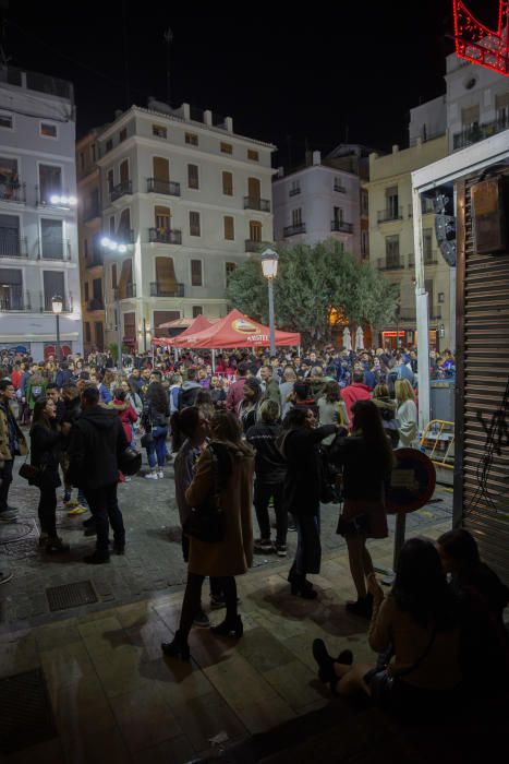 Primera gran noche de verbenas en València