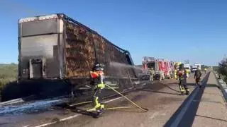 Restablecido el tráfico en la N-122 a la altura de Fonfría tras arder un camión