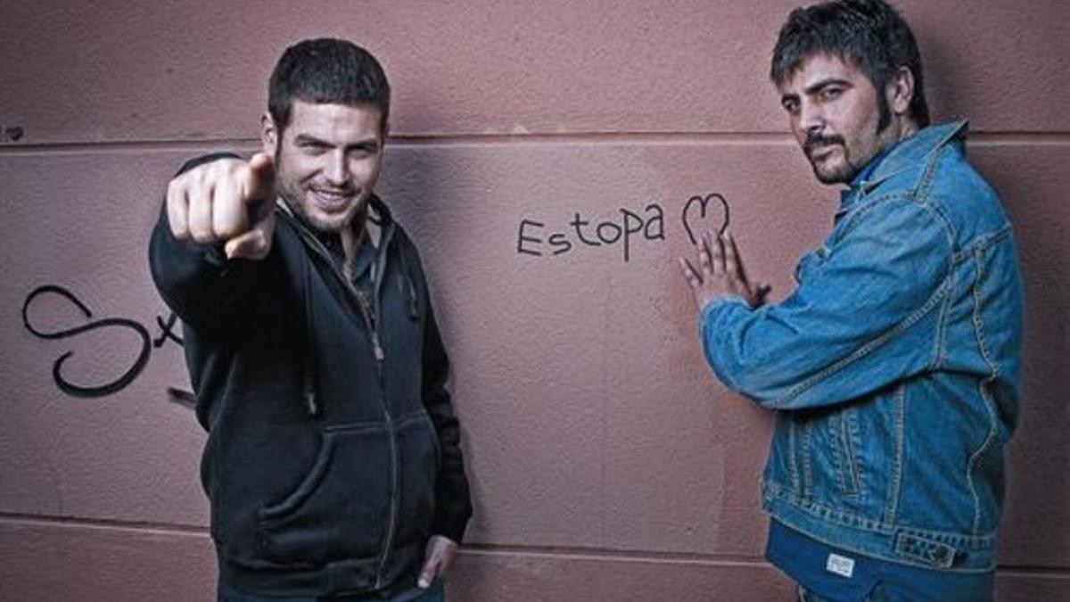 Los hermanos Muñoz, posando para EL PERIÓDICO.