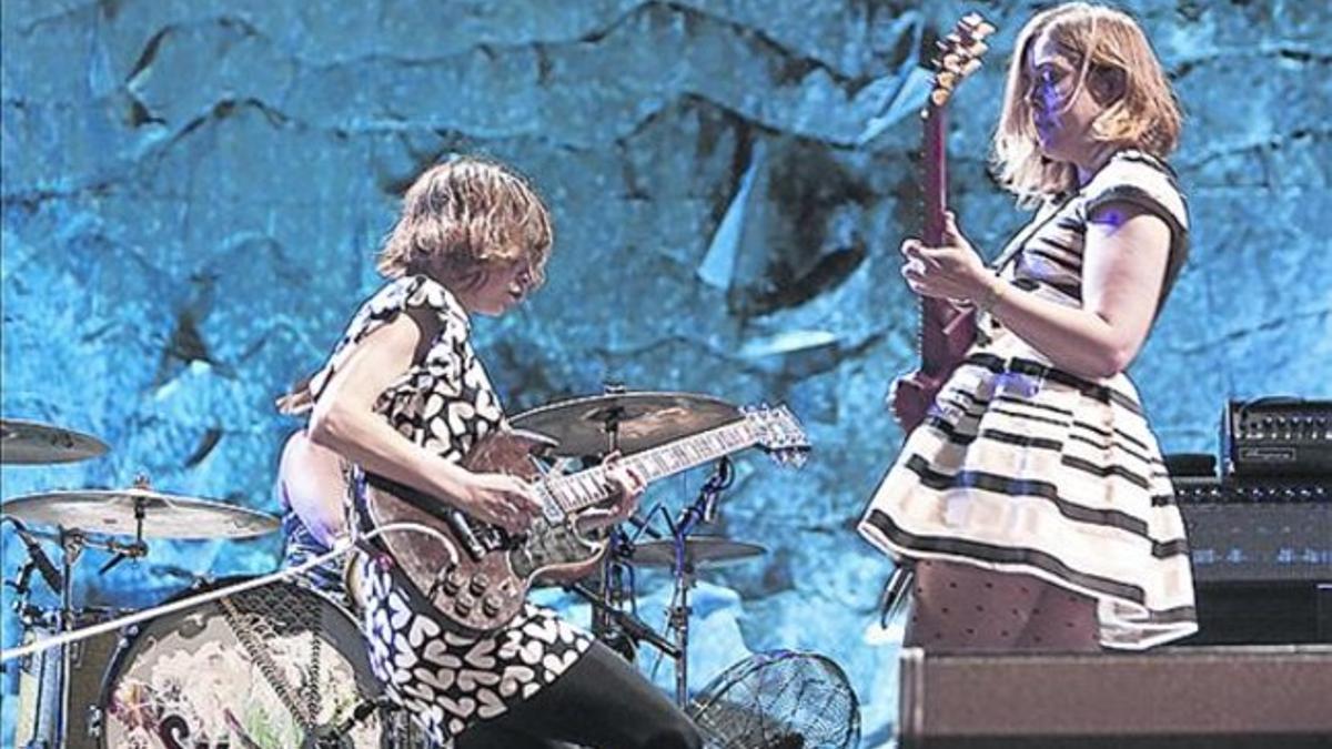 Carrie Brownstein y Corin Tucker, en el concierto de Sleater-Kinney.