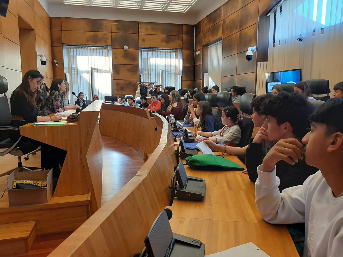 Los participantes en el Consejo de la Infancia y la Adolescencia de Siero