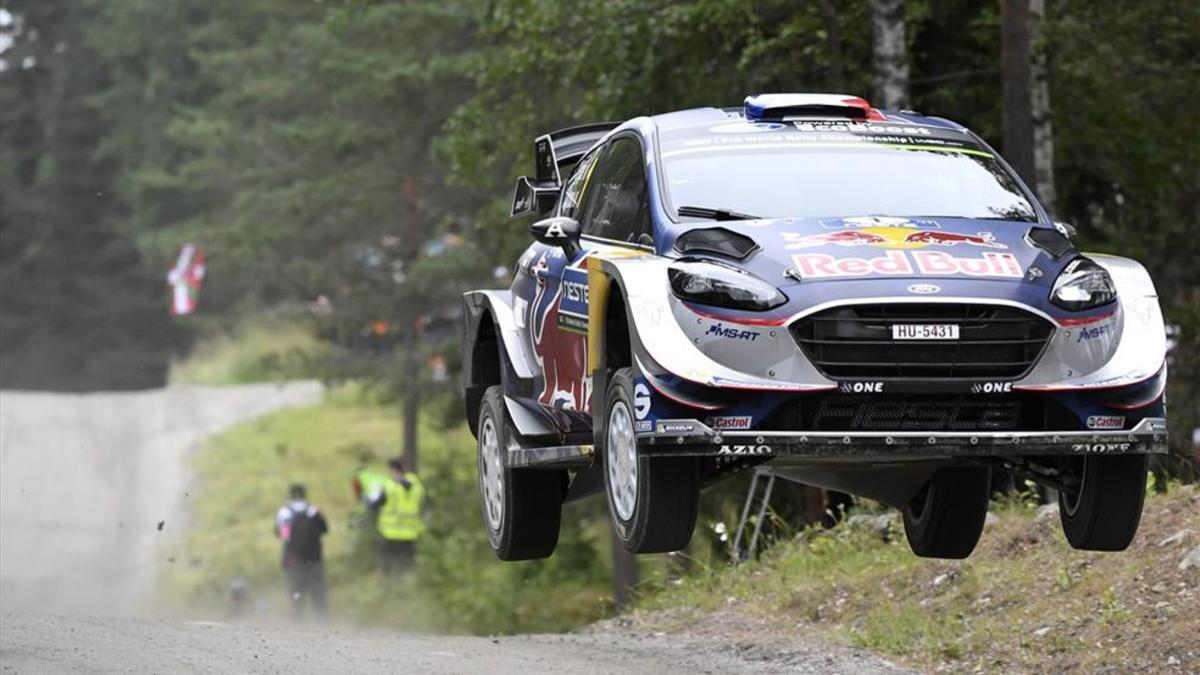 Ogier, mejor que Neuville el primer día en Alemania