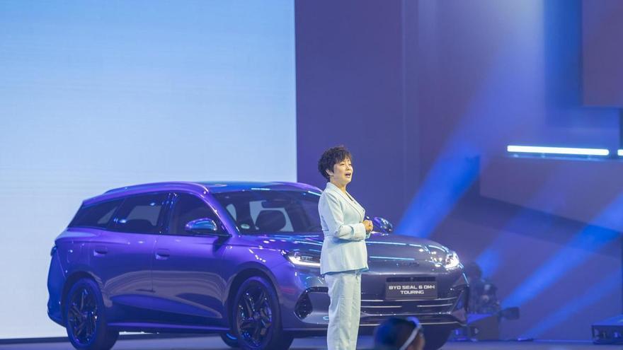 El gigante BYD se suma a la lista de fabricantes chinos que quieren comprar fábricas de Stellantis