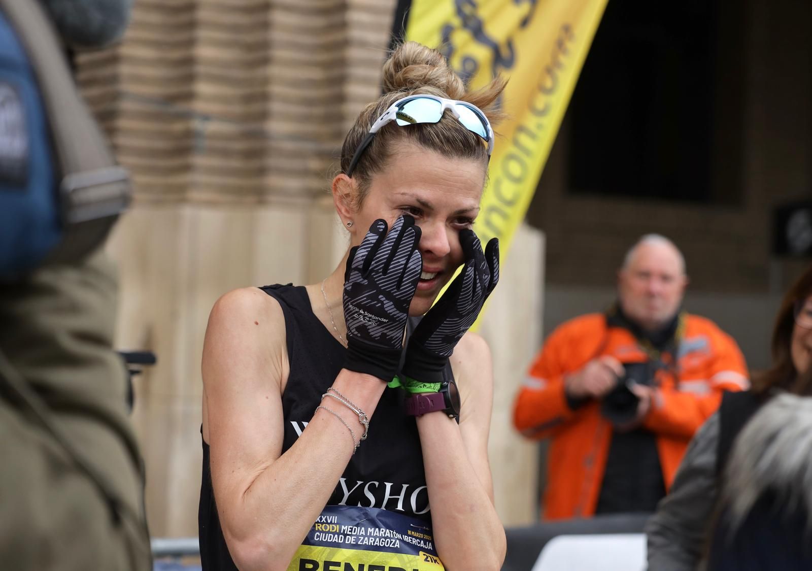 En imágenes | Búscate en la Media Maratón de Zaragoza