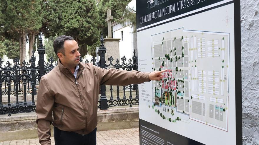 El Ayuntamiento de Lucena repara un vial y habilita una nueva sala en el cementerio