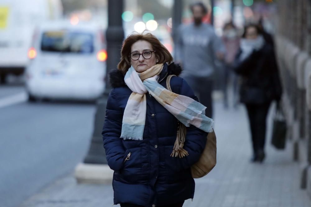 El frío se ha dejado notar en la ciudad de València