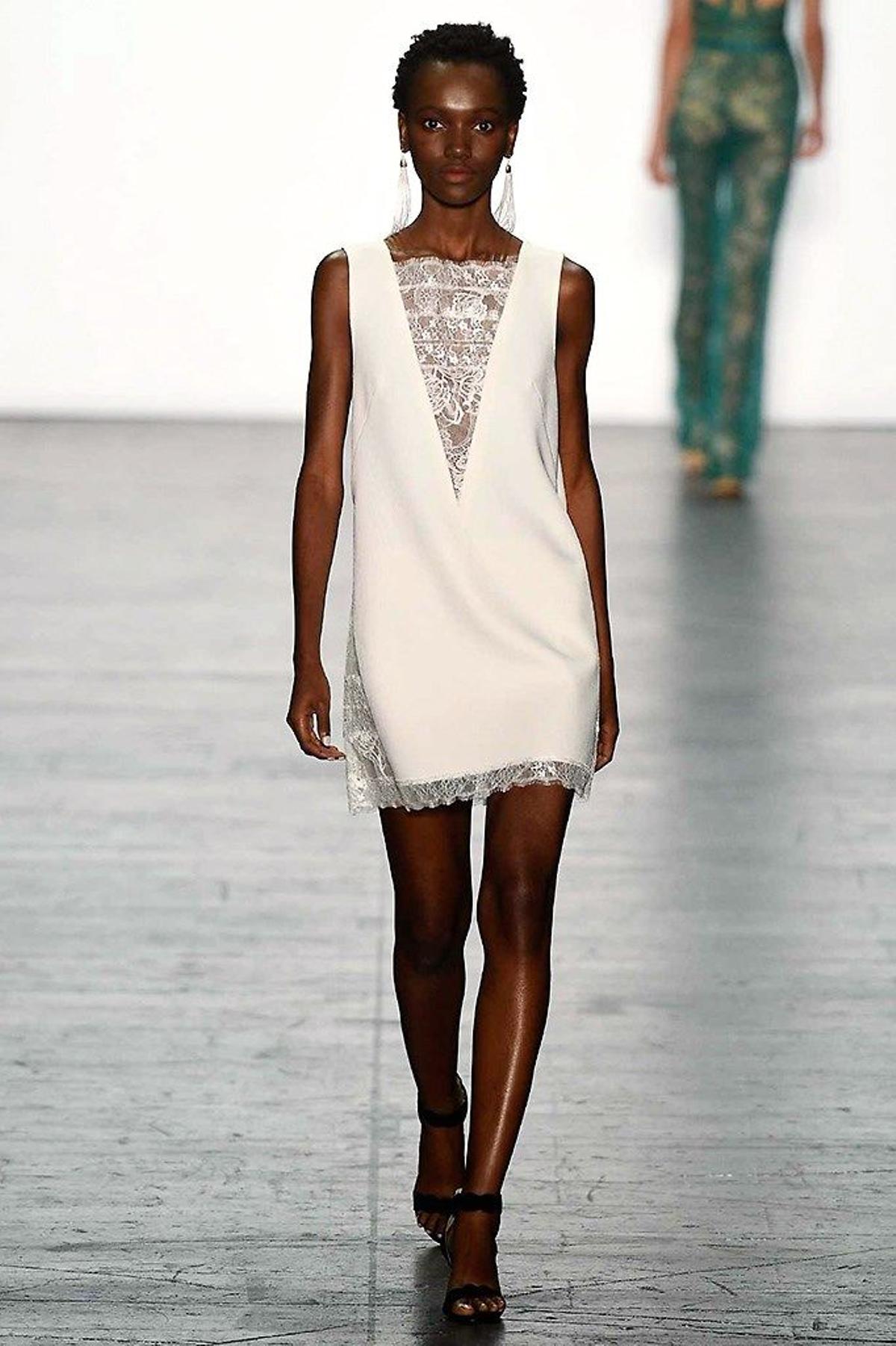Tadashi Shoji