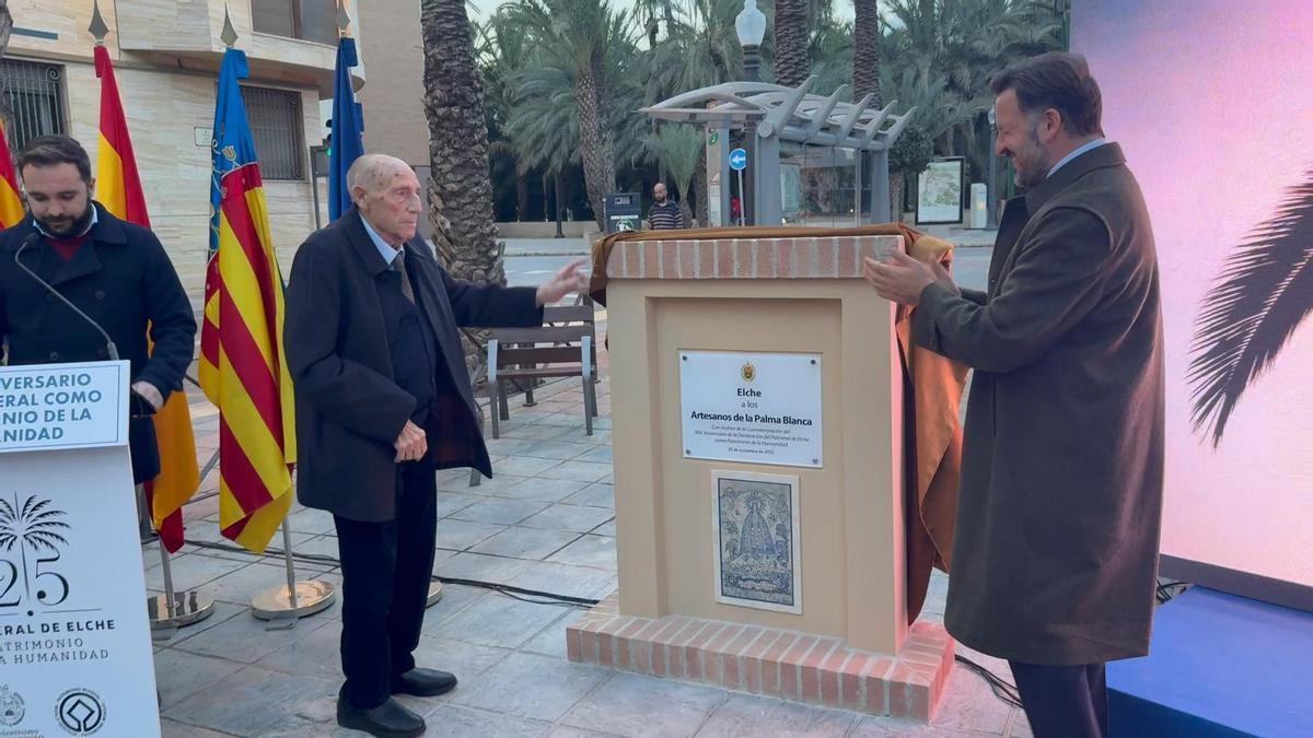 Así ha sido el acto institucional por el 25 aniversario del Palmeral como Patrimonio de la Humanidad