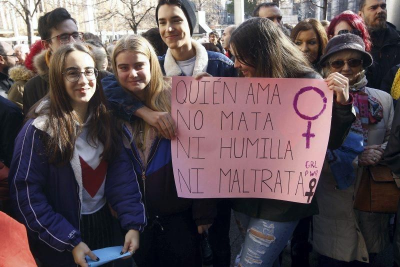 Manifestación contra la violencia machista en Zaragoza