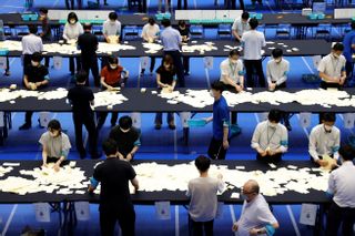 Abe logra su última victoria en las elecciones de Japón tras su muerte