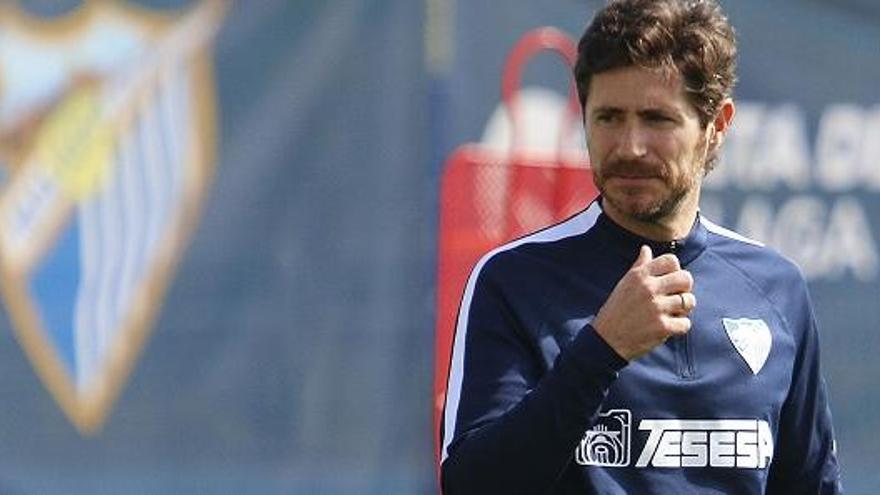 Víctor Sánchez del Amo, durante un entrenamiento en las instalaciones del Estadio de Atletismo.