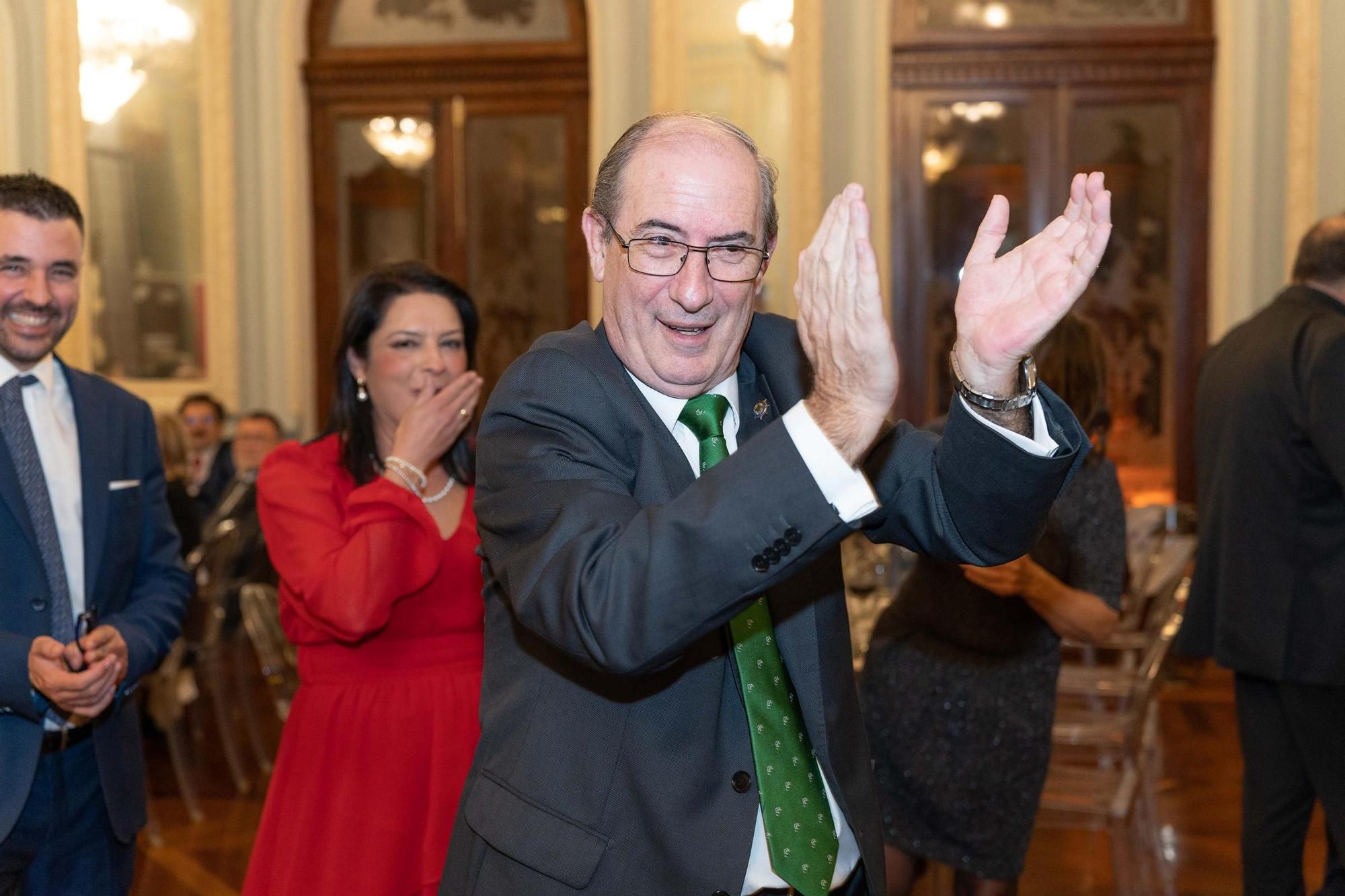 El Colegio de Gestores Administrativos de Murcia celebra patrón y distingue a nuevos colegiados