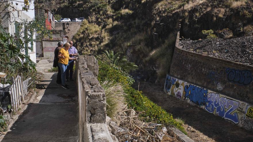 La cara oculta del barrio de Los Lavaderos, en Santa Cruz