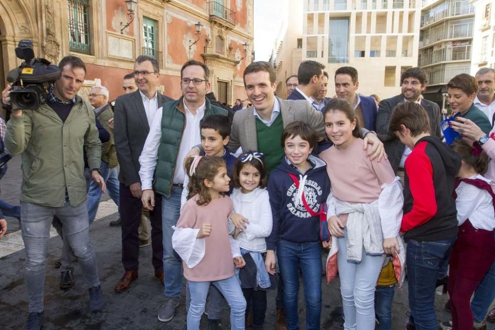 Casado apadrina las candidaturas de Ballesta y López Miras