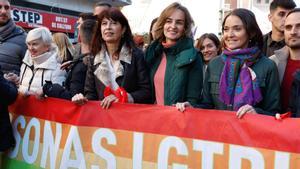 La ministra de Igualdad, Ana Redondo, en la manifestación por los derechos LGTBIQ+.