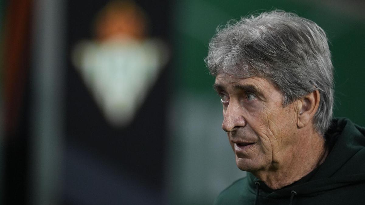 Manuel Pellegrini, durante el Betis-Feyenoord de Europa League en La Cartuja