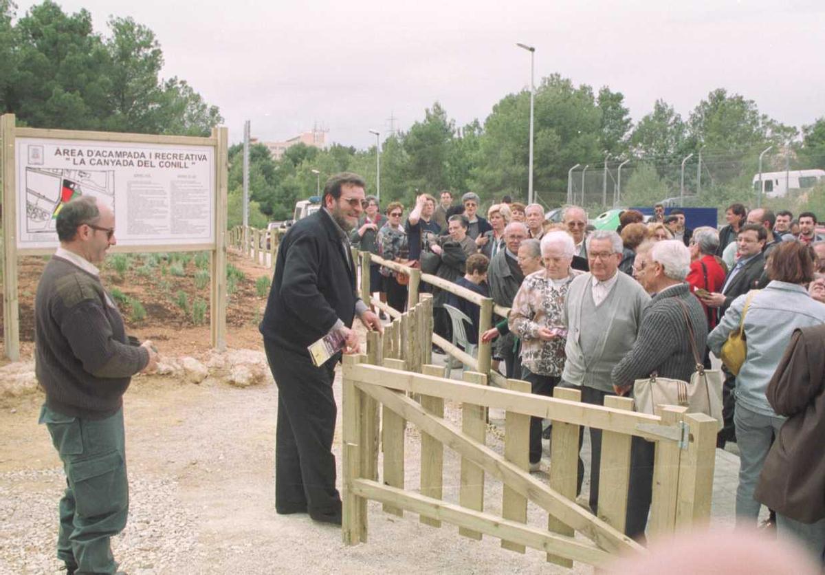 Inaguracion de la zona de acampada la Canyada del Conill en 1997. Inaguracion de la zona de acampada la Canyada del Conill en 1997.